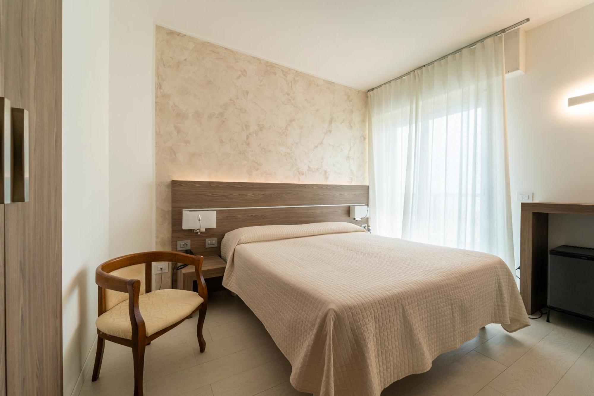 Hotel Capri 3 Stelle Superior Lido di Jesolo Exteriör bild